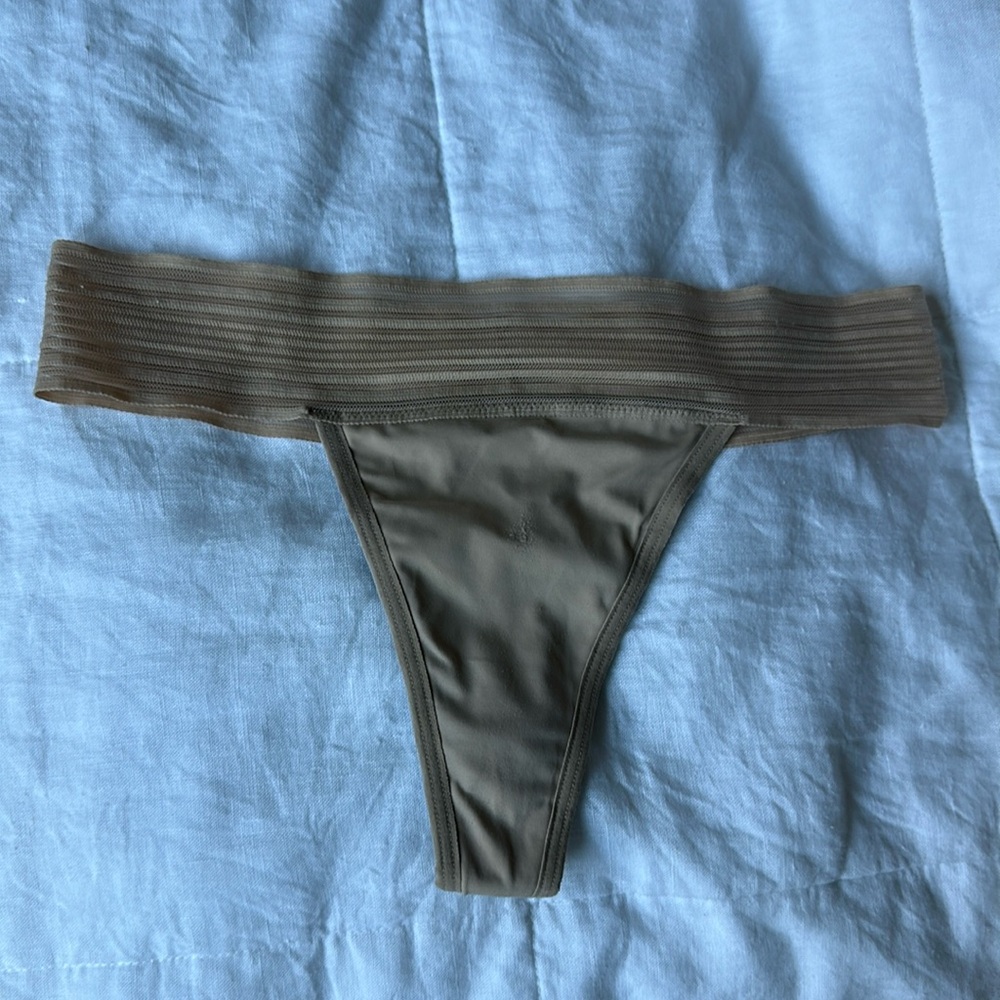 THINX PERIOD UNDERWEAR THONG XS beige